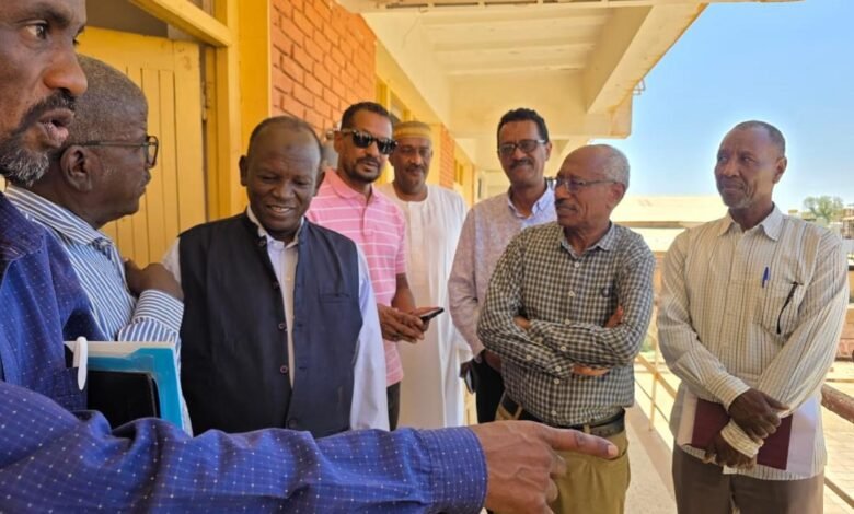 البرهان يتعهد بإعادة تأهيل كلية الموسيقى والدراما والمسرح القومي